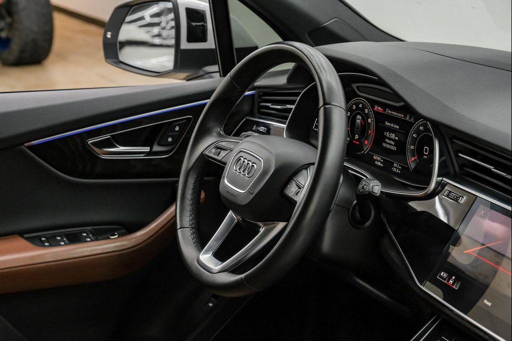 used 2022 Audi Q7 car, priced at $38,999