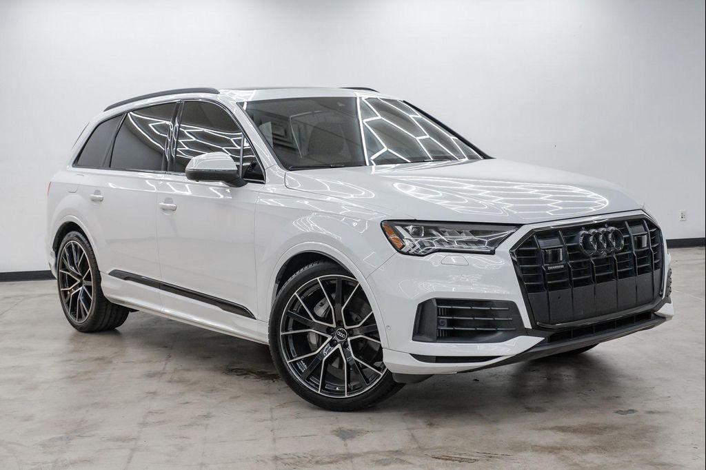 used 2022 Audi Q7 car, priced at $38,999