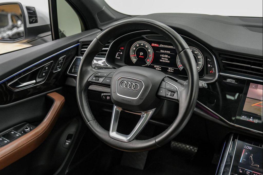 used 2022 Audi Q7 car, priced at $38,999