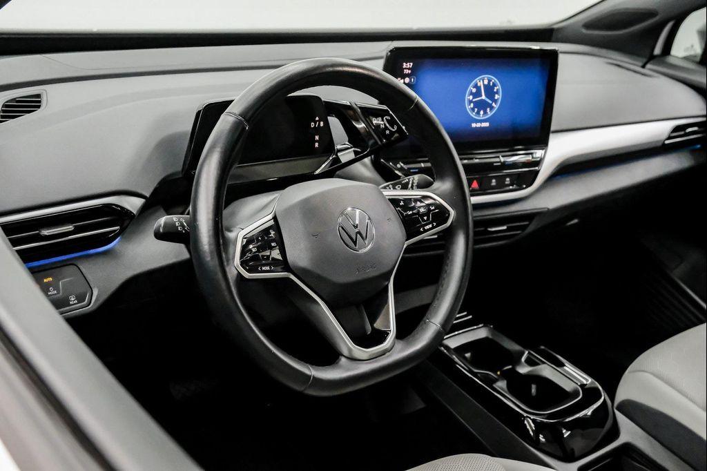 used 2021 Volkswagen ID.4 car, priced at $23,899