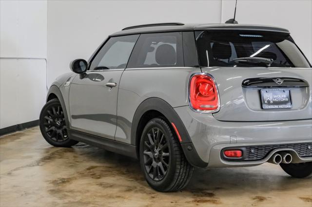 used 2021 MINI Hardtop car, priced at $19,999