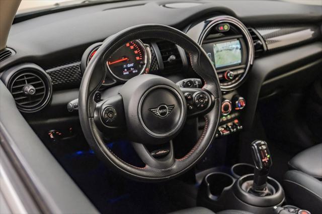 used 2021 MINI Hardtop car, priced at $19,999