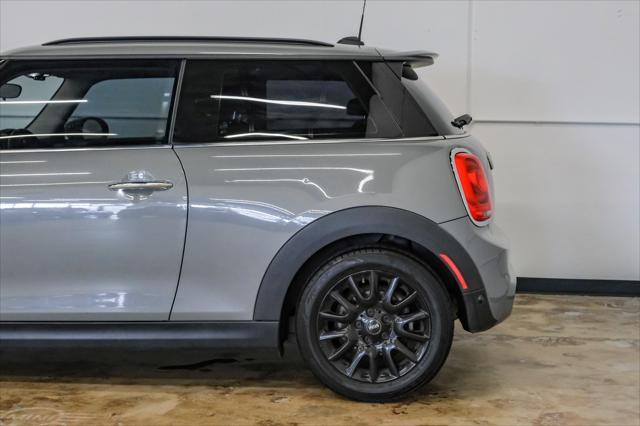 used 2021 MINI Hardtop car, priced at $19,999