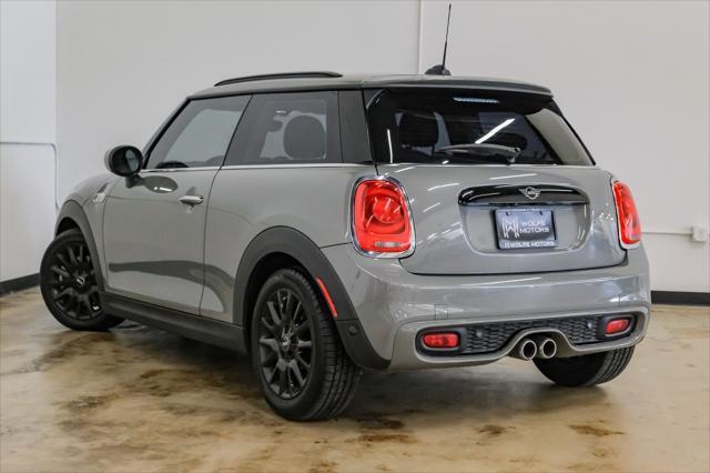 used 2021 MINI Hardtop car, priced at $19,999