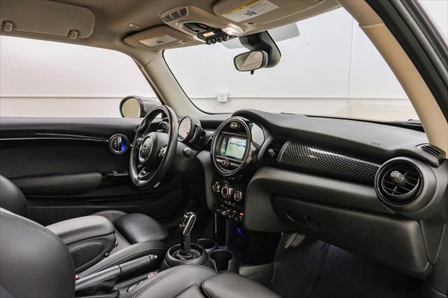 used 2021 MINI Hardtop car, priced at $19,999