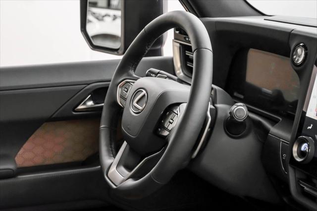 used 2025 Lexus GX 550 car, priced at $93,988