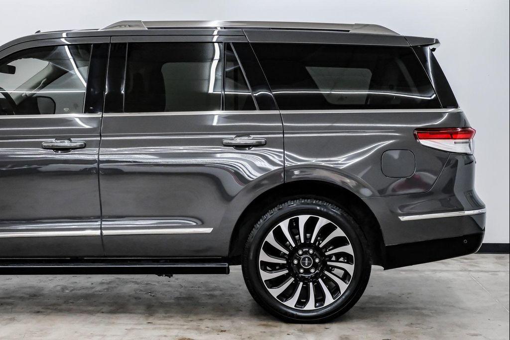 used 2022 Lincoln Navigator car, priced at $48,499
