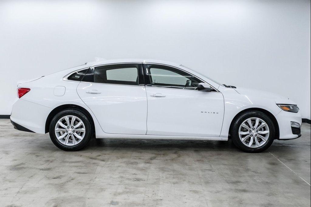 used 2024 Chevrolet Malibu car, priced at $18,999