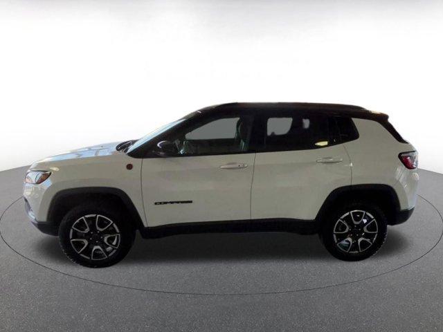 used 2025 Jeep Compass car, priced at $23,872