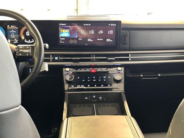 used 2025 Hyundai Santa Fe car, priced at $32,022