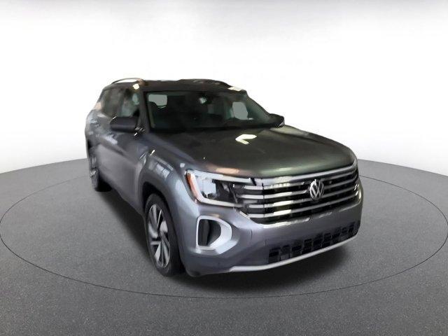 used 2025 Volkswagen Atlas car, priced at $34,360