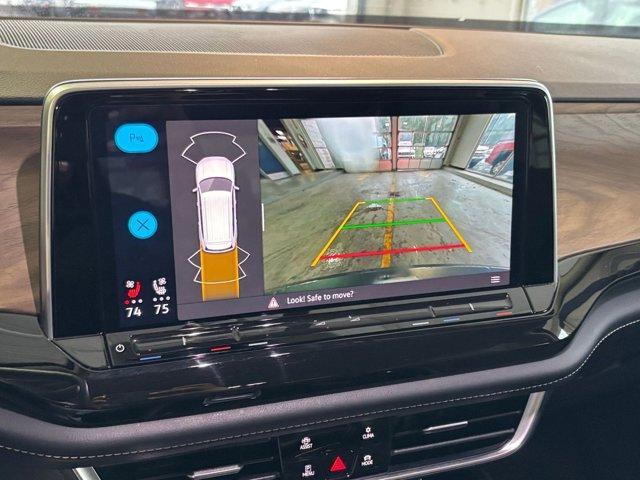 used 2025 Volkswagen Atlas car, priced at $34,360