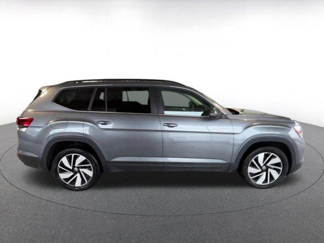 used 2025 Volkswagen Atlas car, priced at $34,360