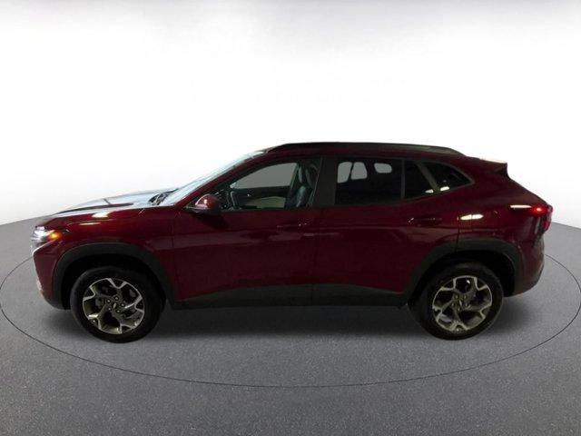 used 2025 Chevrolet Trax car, priced at $22,020