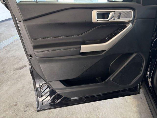 used 2024 Ford Explorer car, priced at $30,792