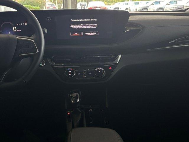 used 2025 Buick Envista car, priced at $23,737