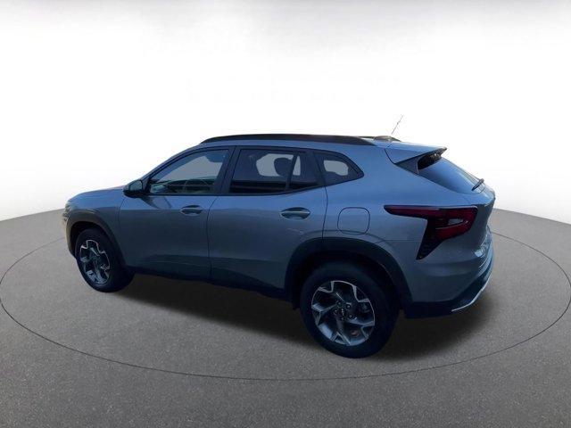 used 2025 Chevrolet Trax car, priced at $20,748