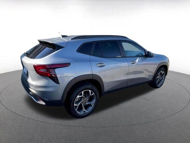 used 2025 Chevrolet Trax car, priced at $20,748
