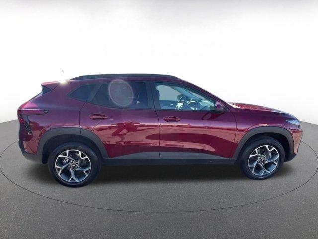 used 2025 Chevrolet Trax car, priced at $21,000