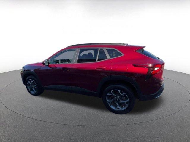 used 2025 Chevrolet Trax car, priced at $21,000