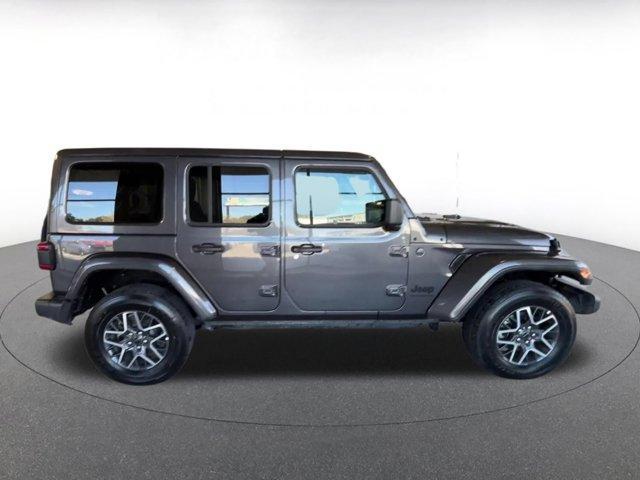 used 2025 Jeep Wrangler car, priced at $38,727