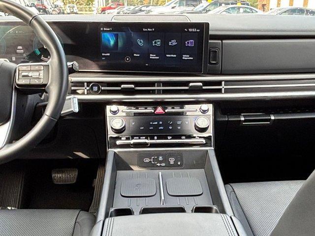 used 2025 Hyundai Santa Fe car, priced at $29,801