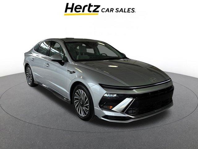 used 2024 Hyundai Sonata Hybrid car, priced at $23,164