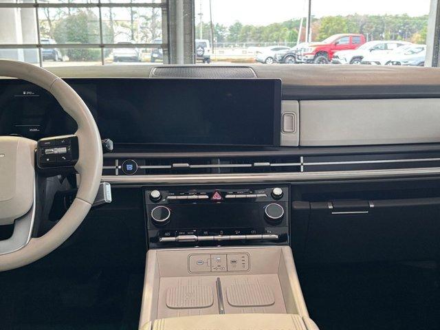 used 2025 Hyundai Santa Fe car, priced at $30,200