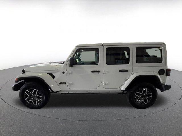 used 2025 Jeep Wrangler car, priced at $37,820