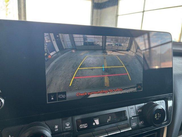 used 2025 Toyota Grand Highlander car, priced at $45,400