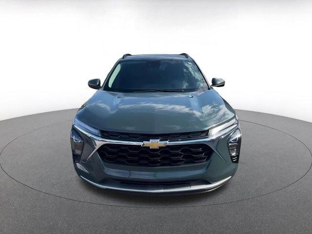 used 2025 Chevrolet Trax car, priced at $21,300