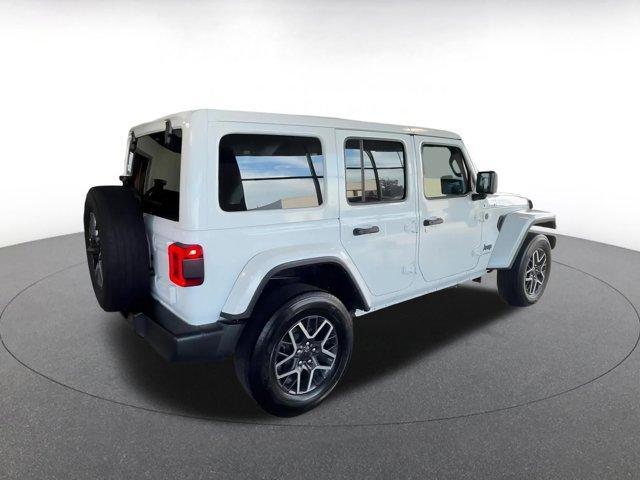 used 2025 Jeep Wrangler car, priced at $38,001