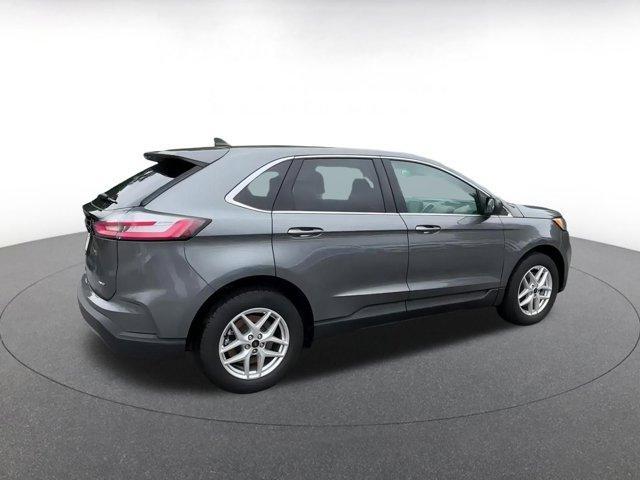 used 2024 Ford Edge car, priced at $24,844