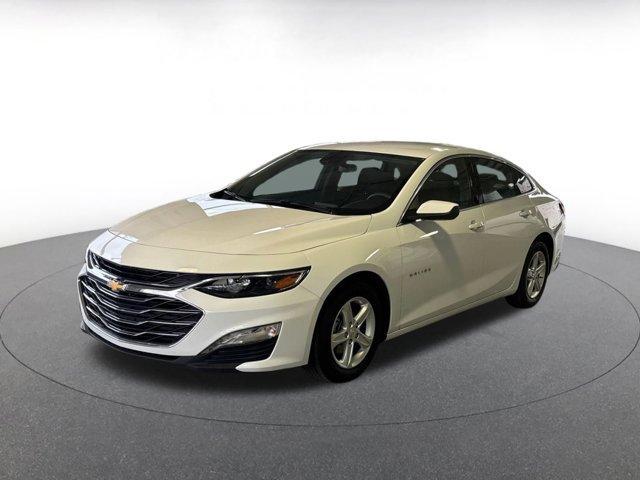 used 2024 Chevrolet Malibu car, priced at $19,100