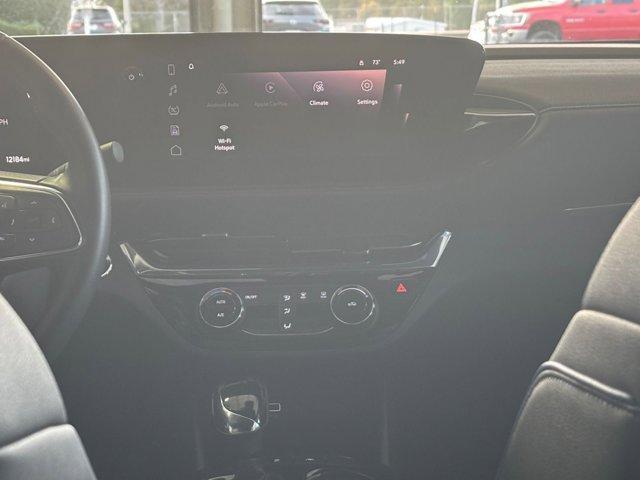 used 2025 Buick Envista car, priced at $24,454