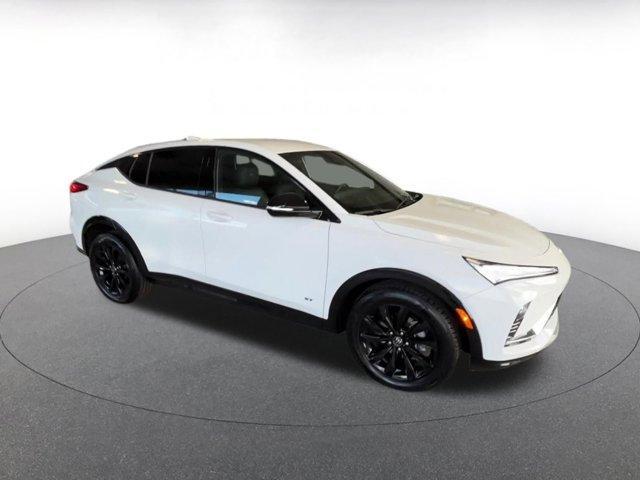 used 2025 Buick Envista car, priced at $24,454