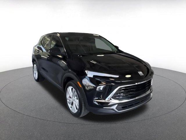 used 2025 Buick Encore GX car, priced at $20,999