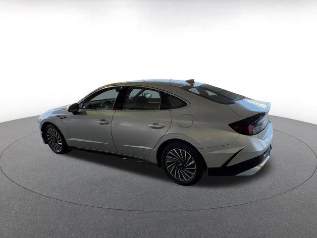 used 2025 Hyundai Sonata Hybrid car, priced at $22,409