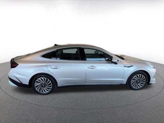 used 2025 Hyundai Sonata Hybrid car, priced at $22,409