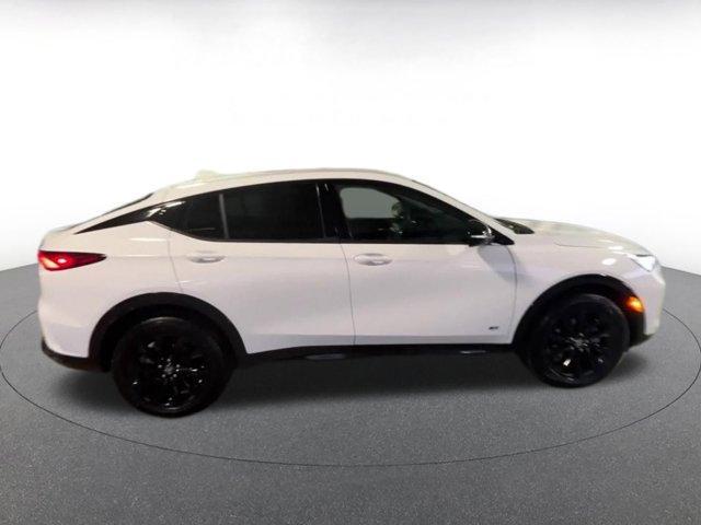 used 2025 Buick Envista car, priced at $25,117