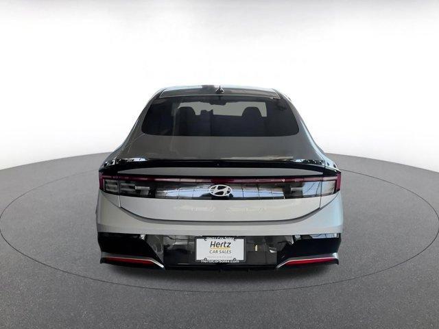 used 2025 Hyundai Sonata Hybrid car, priced at $23,737