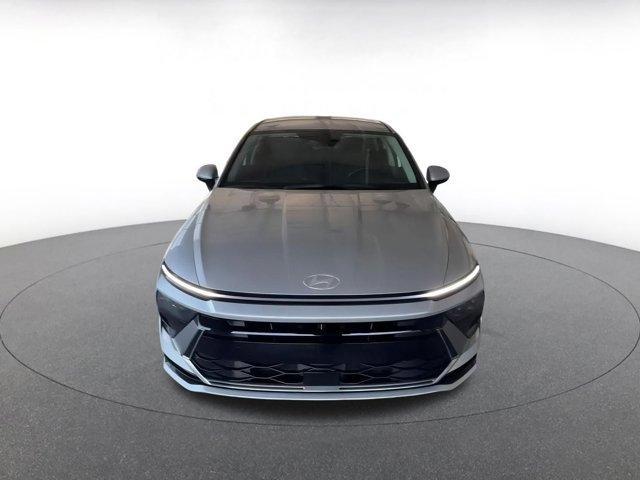 used 2025 Hyundai Sonata Hybrid car, priced at $23,737