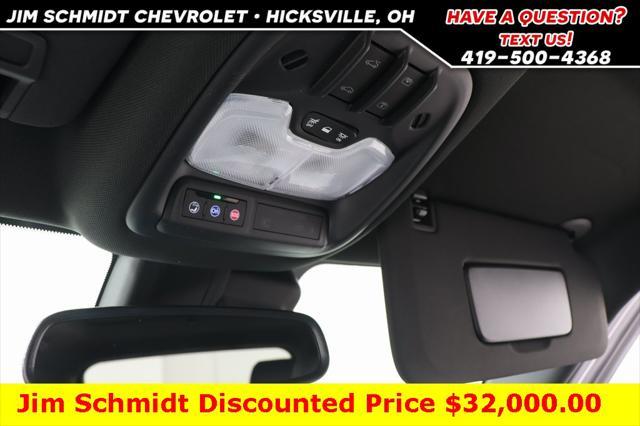 new 2025 Chevrolet TrailBlazer car, priced at $32,000
