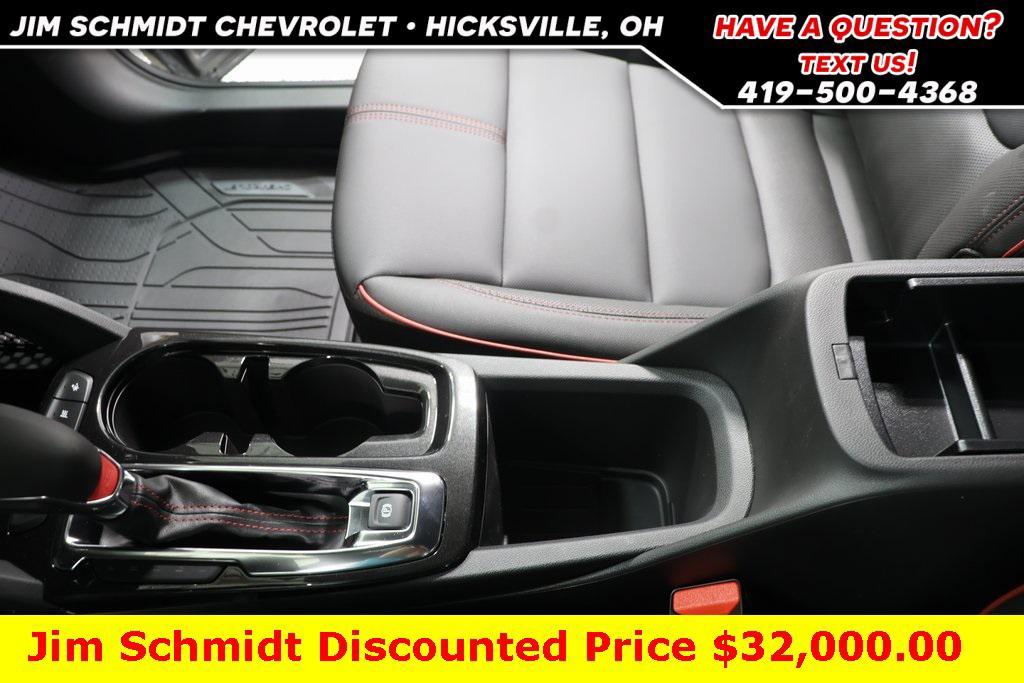 new 2025 Chevrolet TrailBlazer car, priced at $32,000