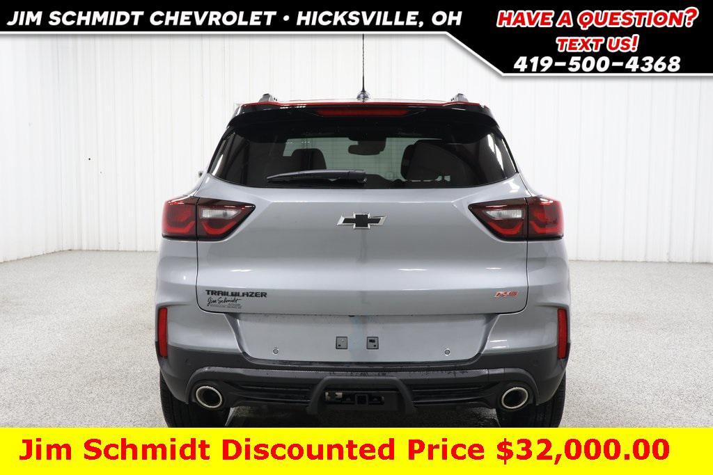new 2025 Chevrolet TrailBlazer car, priced at $32,000