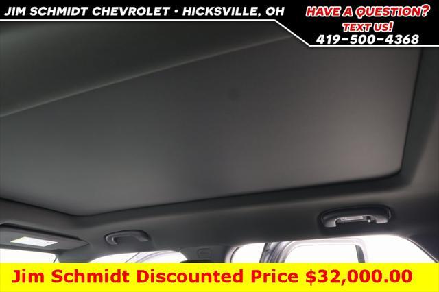 new 2025 Chevrolet TrailBlazer car, priced at $32,000