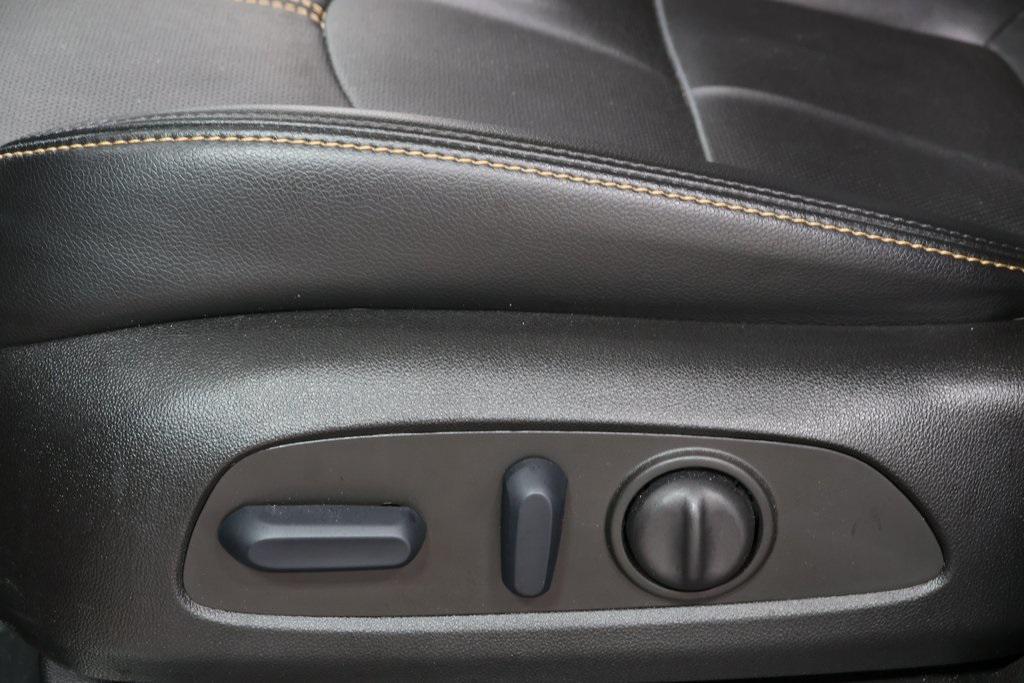 used 2023 Chevrolet Equinox car, priced at $23,260