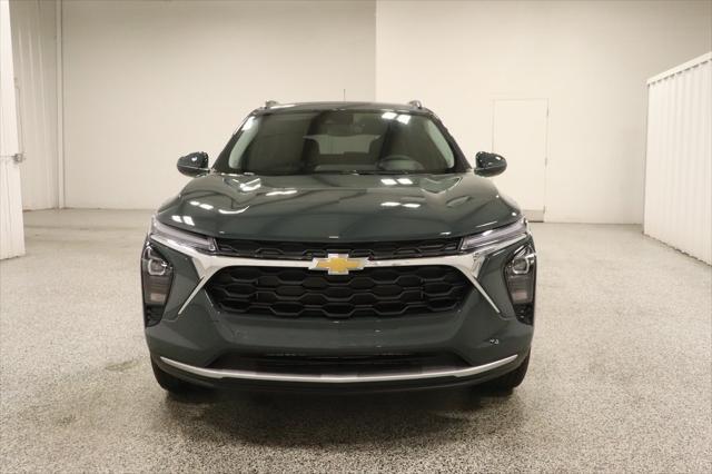 new 2025 Chevrolet Trax car, priced at $23,986