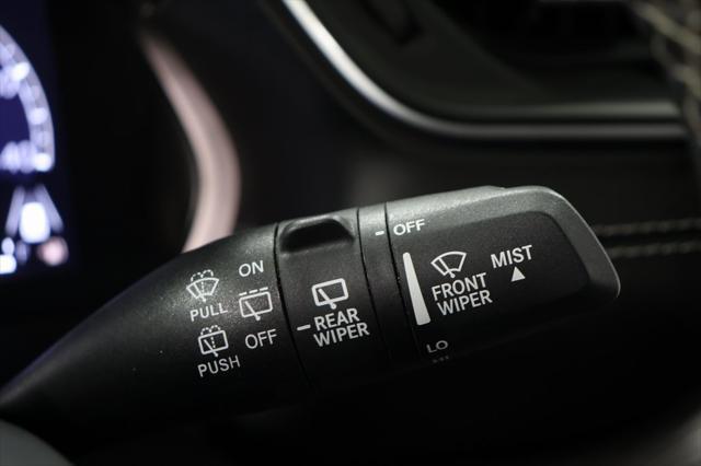 used 2022 Jeep Grand Cherokee car, priced at $28,120