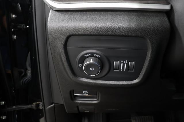 used 2022 Jeep Grand Cherokee car, priced at $28,120
